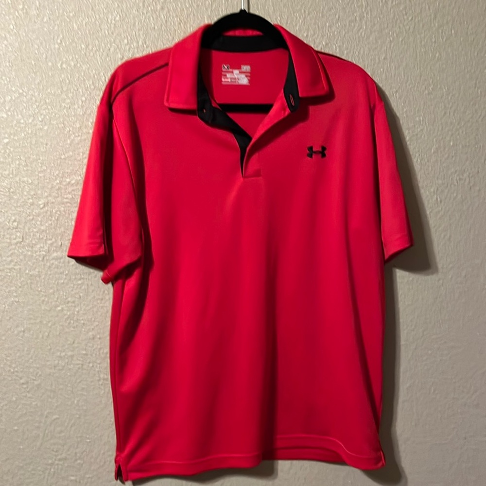 Under Armour Men’s Loose fit shirt size large